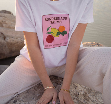 Sønderhaus Farms Tee