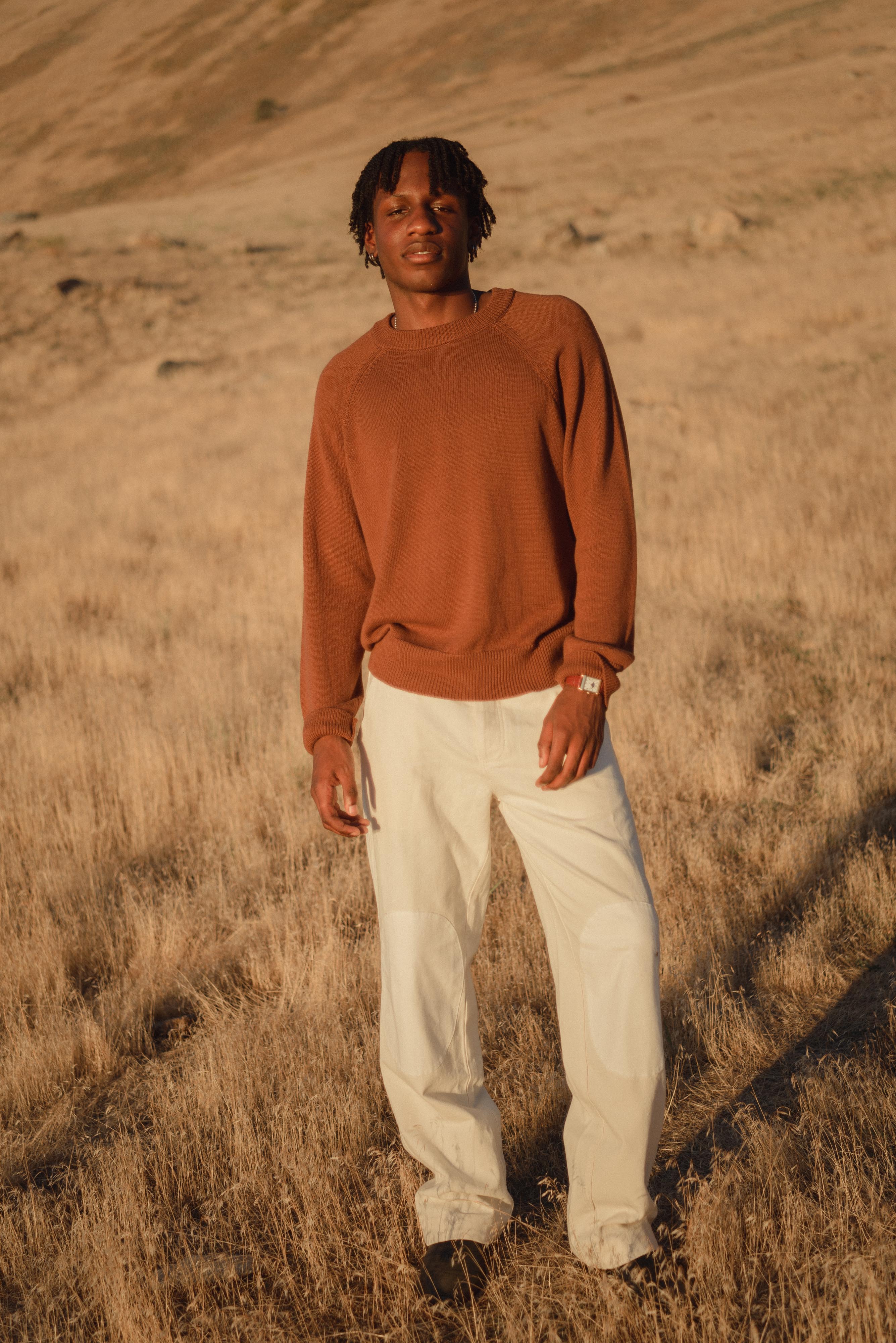 Johnny Sweater (Pre-order)