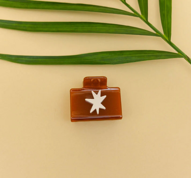 Pia Clip