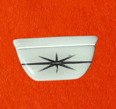Dainty Comet Magnets